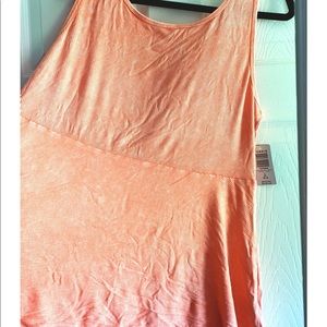 BNWT Torrid tank 🧡 size 2 ✨ discounted shipping ✨